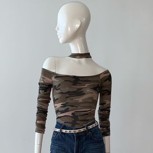 🔥FASHION NOVA CAMOUFLAGE LONG SLEEVE BODYSUIT